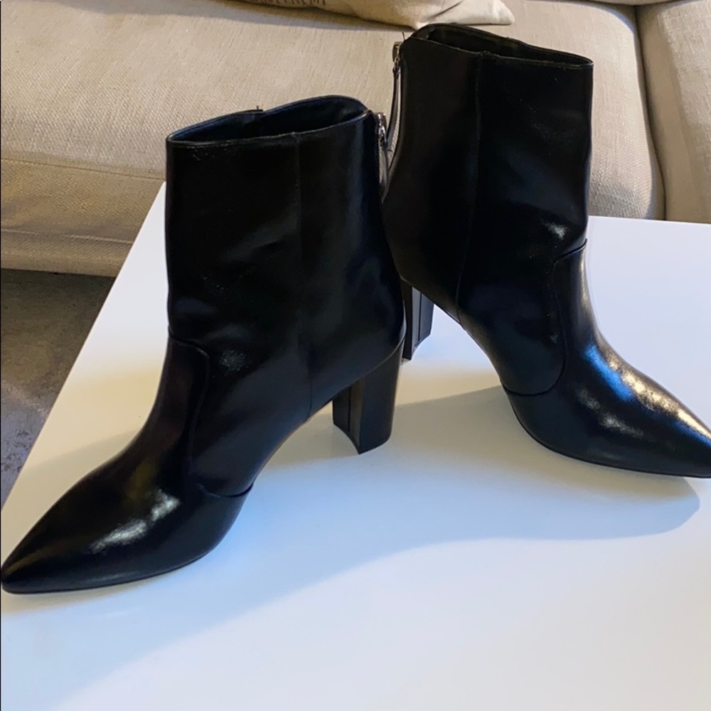Never been worn!! Beautiful faux leather boots!!!